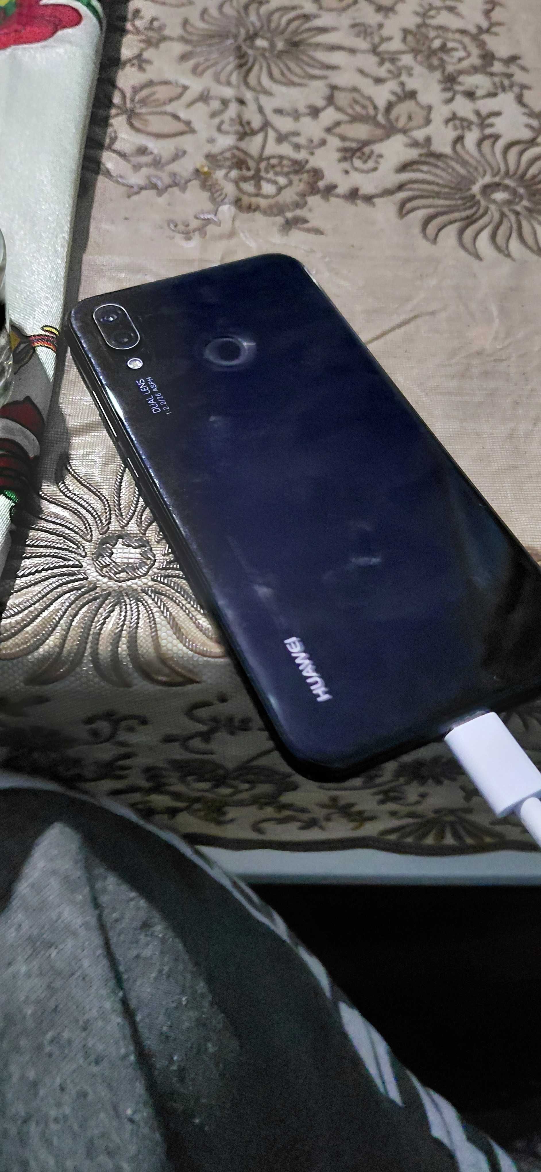 Huawei  p20  lite