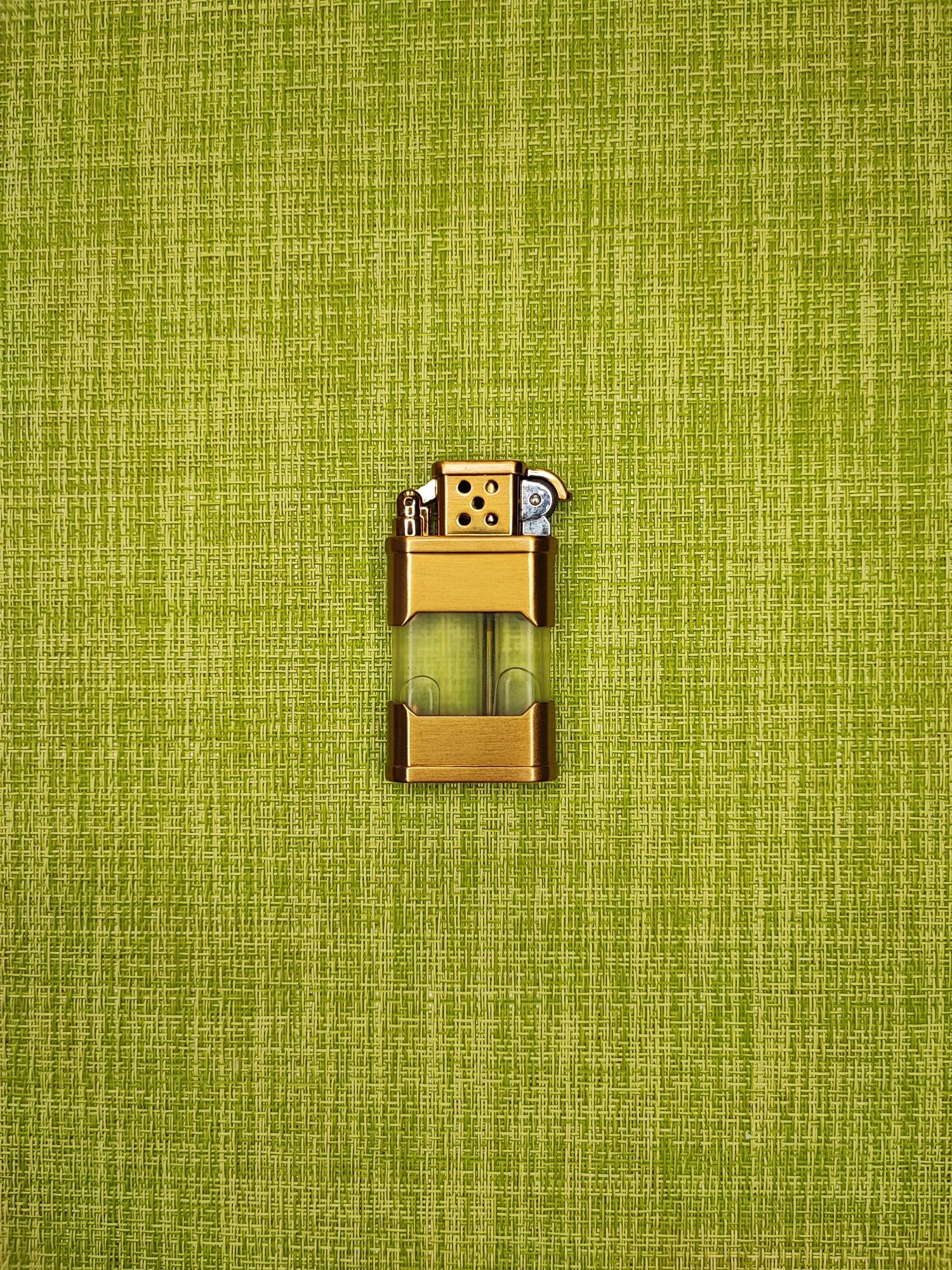 Zippo (аналог бензин фитиль кремниГаз )