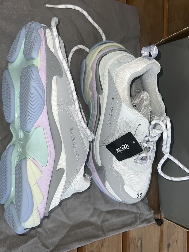 Balenciaga Triple S