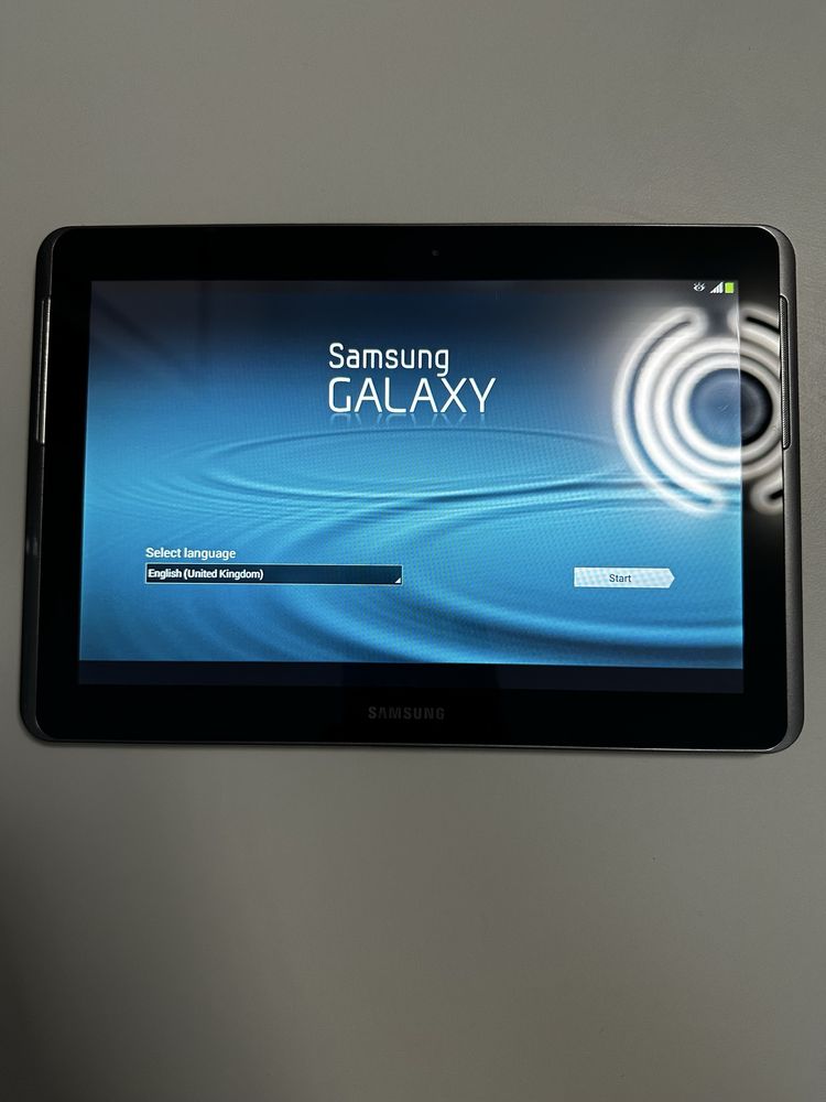 Таблет Samsung 16GB