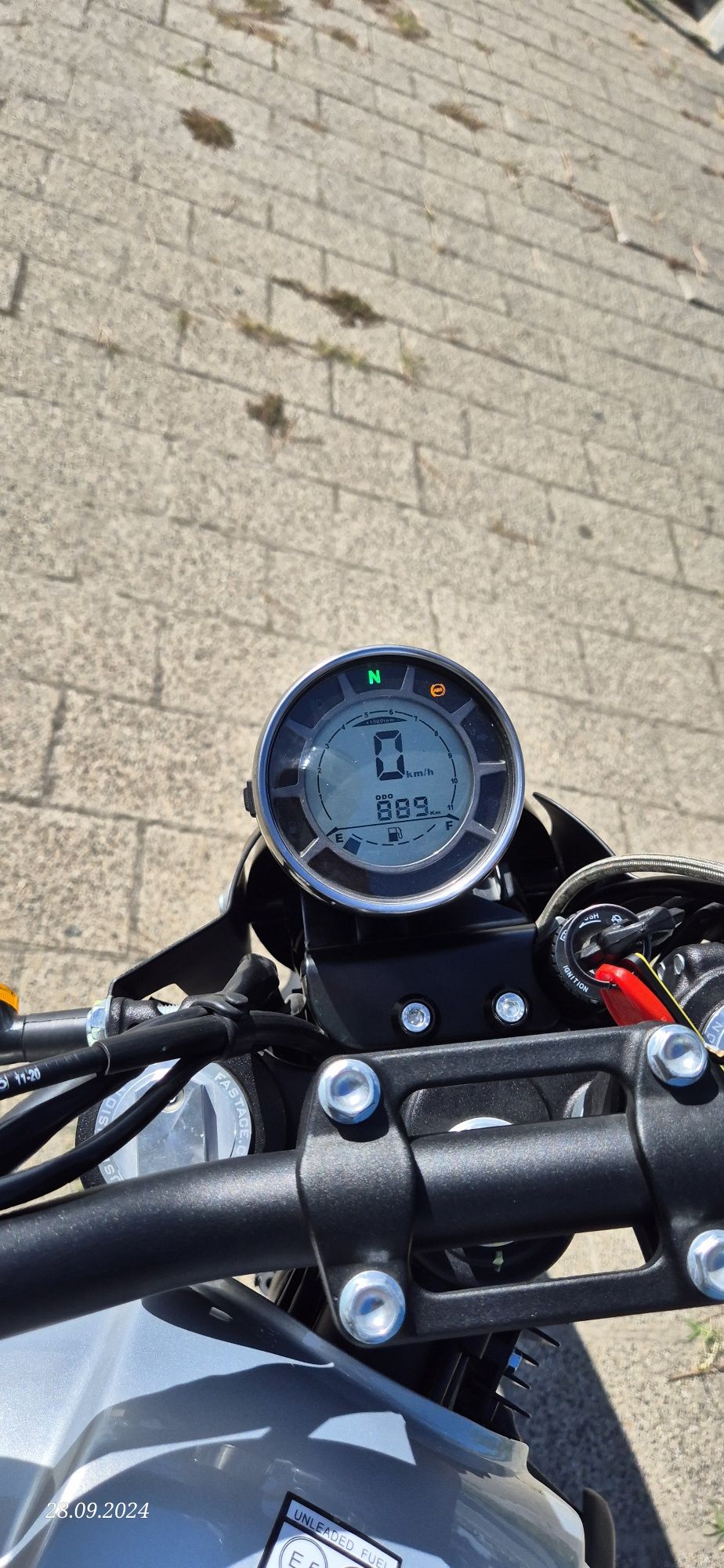 Vand motocicleta SWM Outlaw A1 125cc ABS 11kw/15cp ca noua in garantie