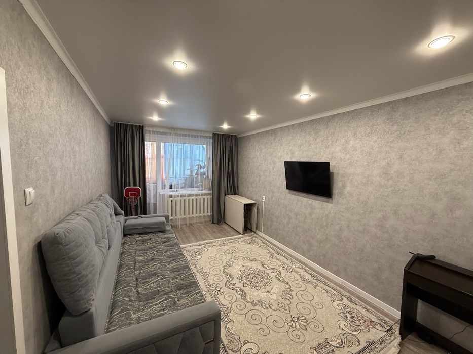 Продам 2 комнатную квартиру!