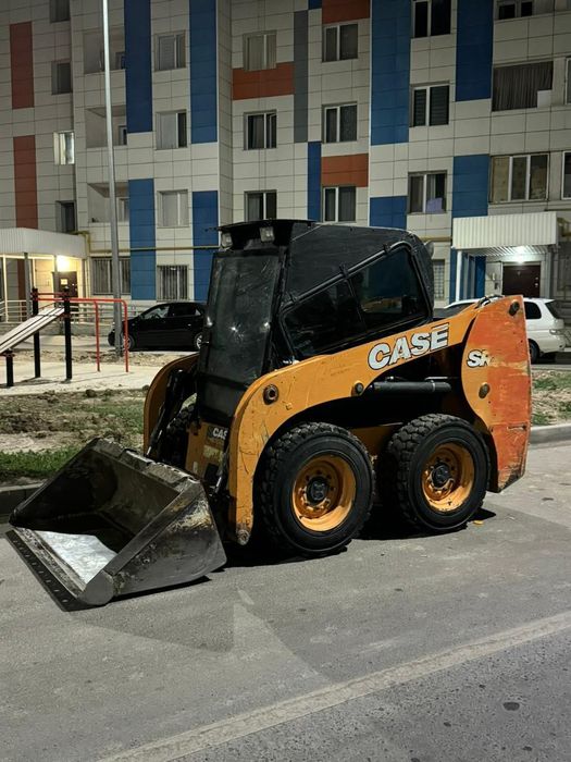 Продам минипогрузчик CASE SR 150