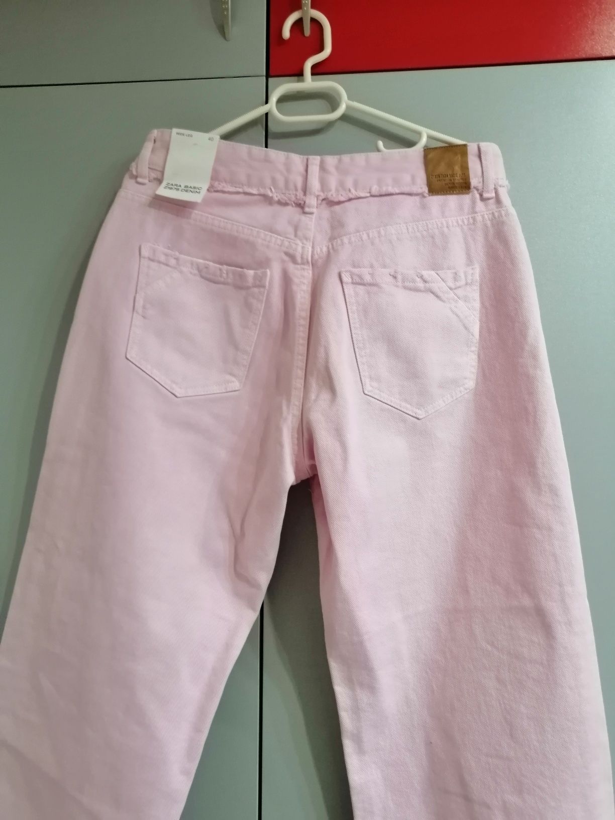 Дамски дънки ZARA размер 40