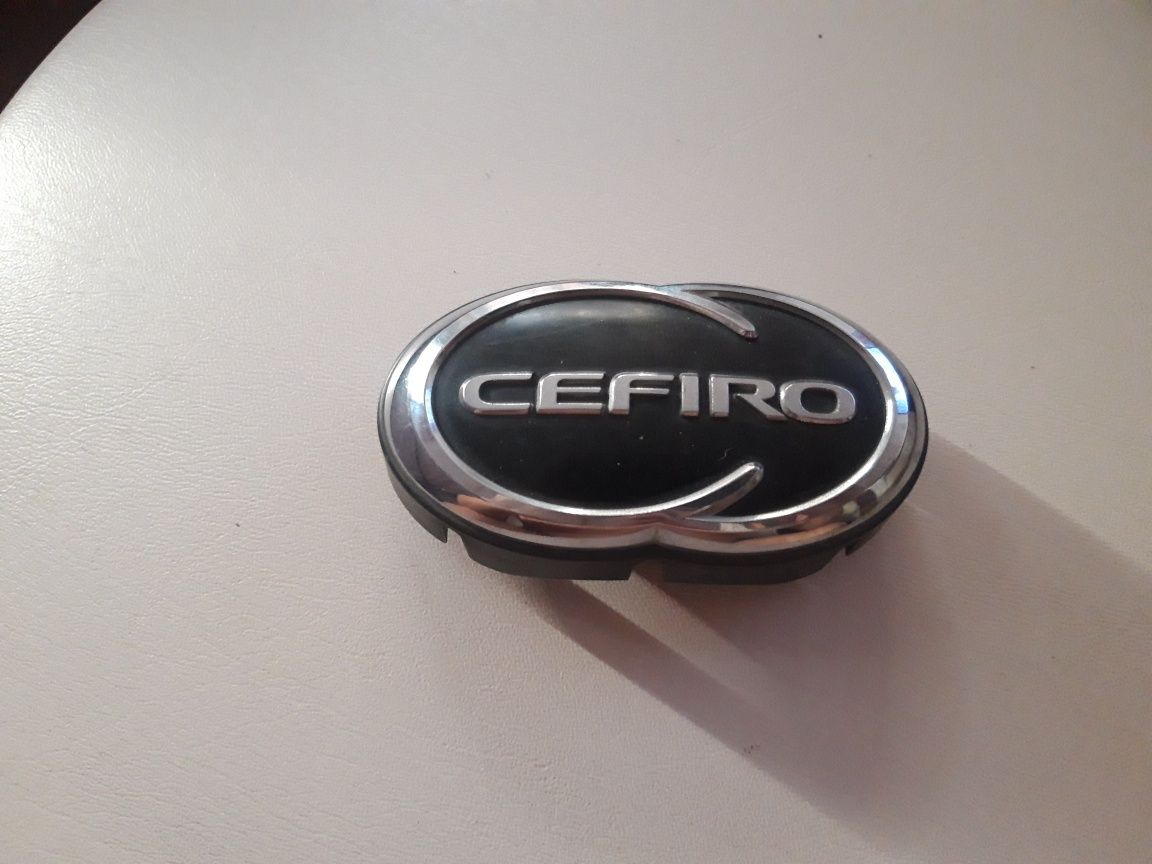 Шильдик значок на Nissan Cefiro цефиро