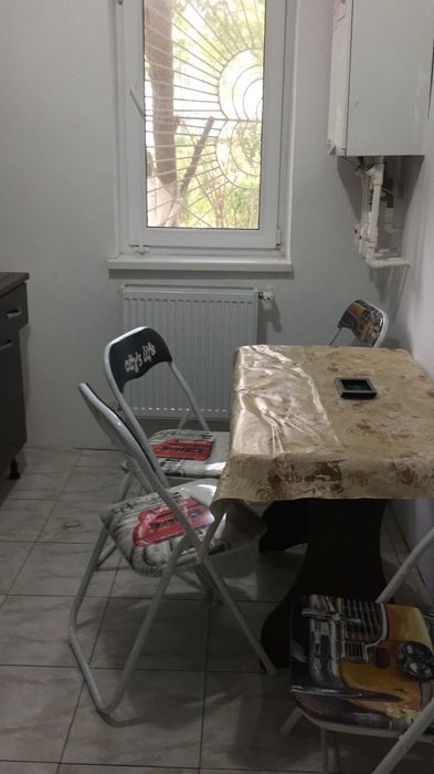 Închiriez apartament 2 cam