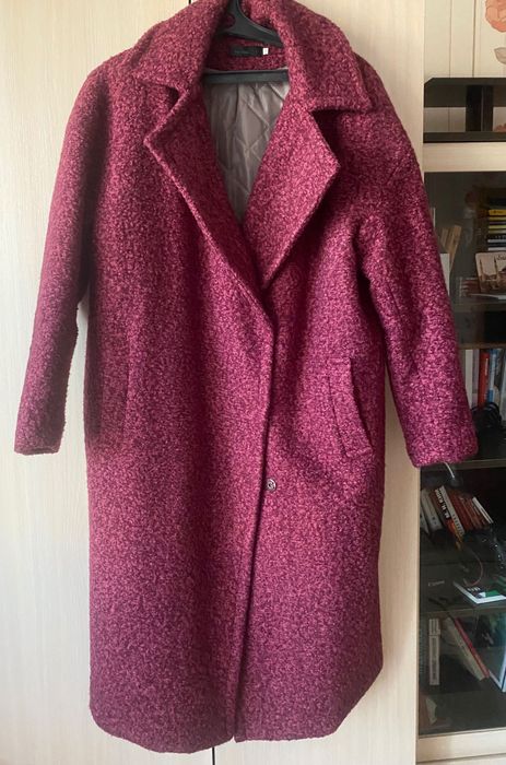 Пальто утепленное новое