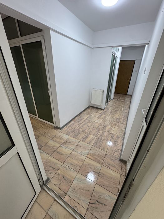 Spatiu comercial Dorobanti 1 vis a vis de Banca Transilvania