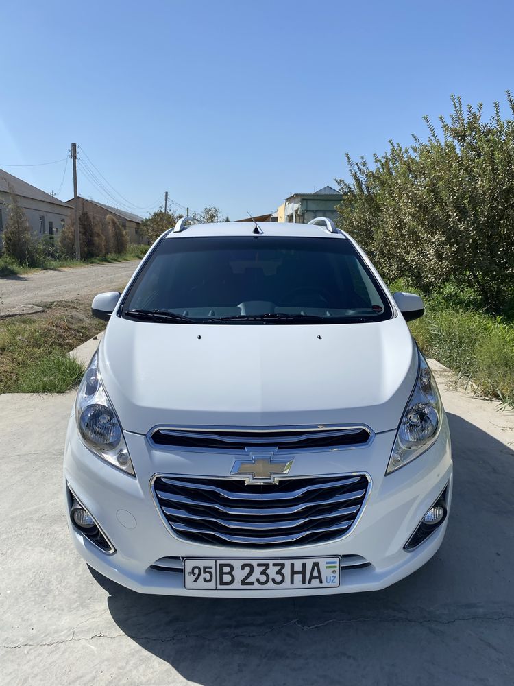 Spark 4-pozitsiya