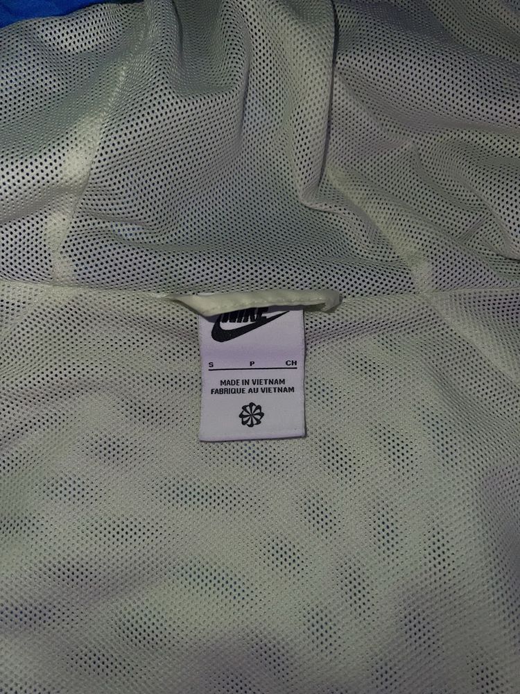 NIKE Ветровка Sportswear Windrunner