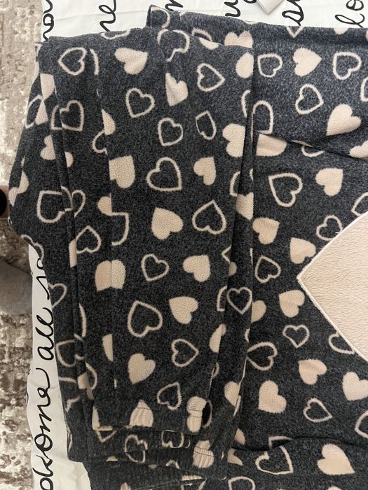 pijamale dama material cocolino