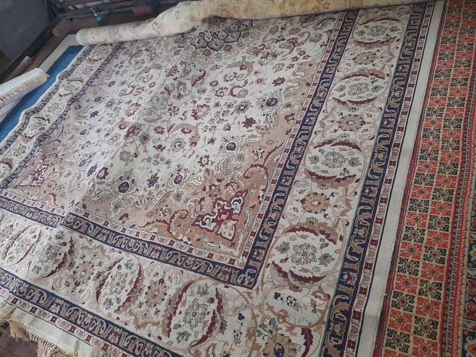 Продам ковер шёлковый