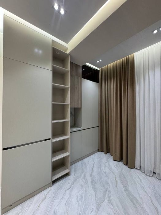 Продажа в Центре Жк "Yakkasaray City Mall" 2 комнатная 3/10