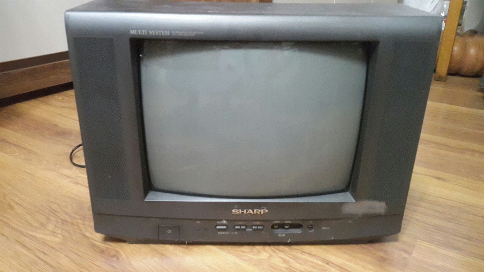 Телевизор отличное состояние