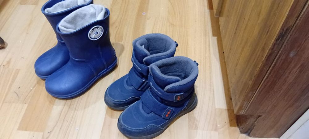 Продам сапожки для мальчика