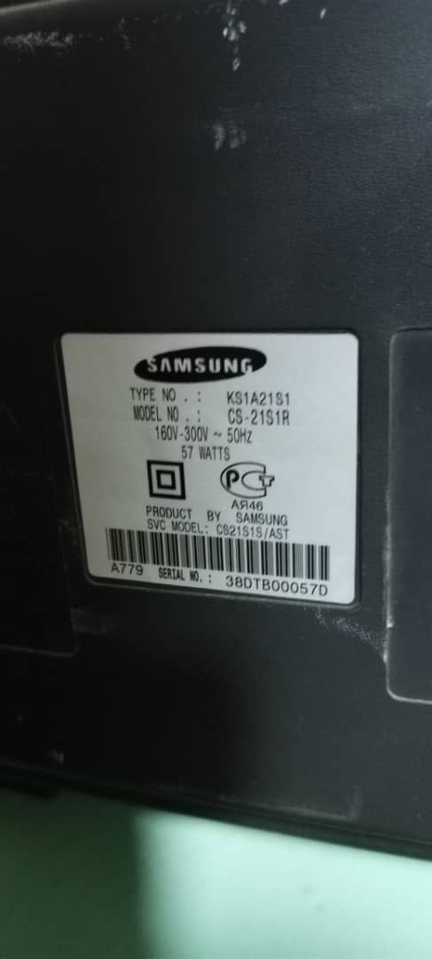Телевизор LG 21. Samsung 21