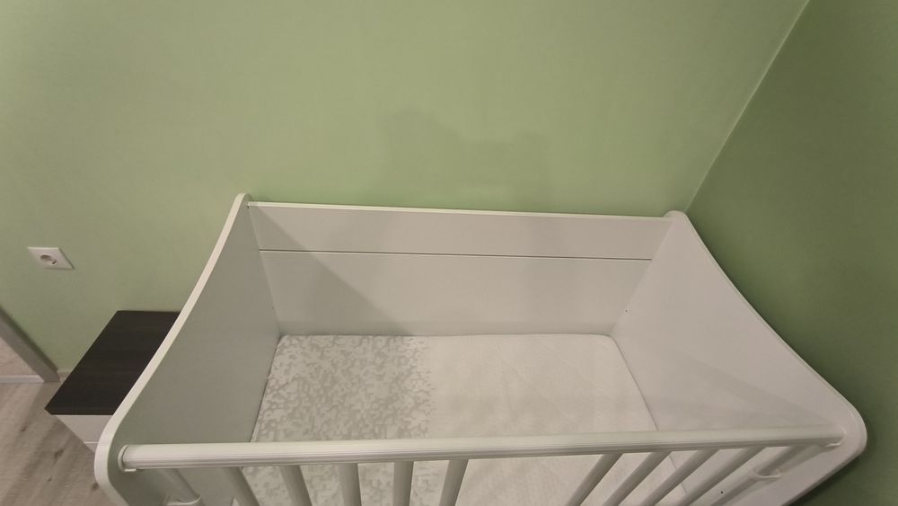 Бебешко легло Лорели