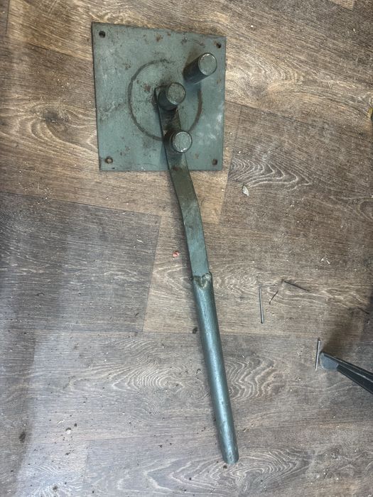 Бигляр за огъване на арматура