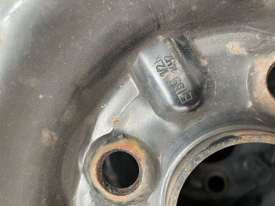 Roti anvelope cauciucuri iarna 155/65/R14 Kormoran