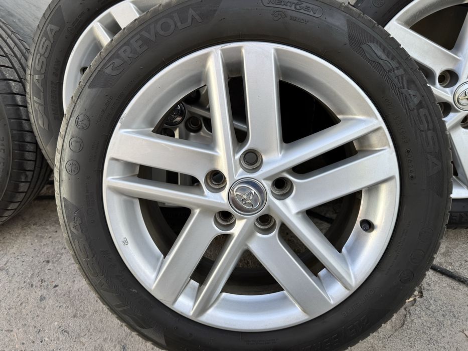 Колеса на camry 2014г