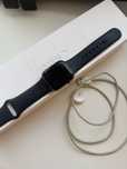 Продам Apple Watch 4