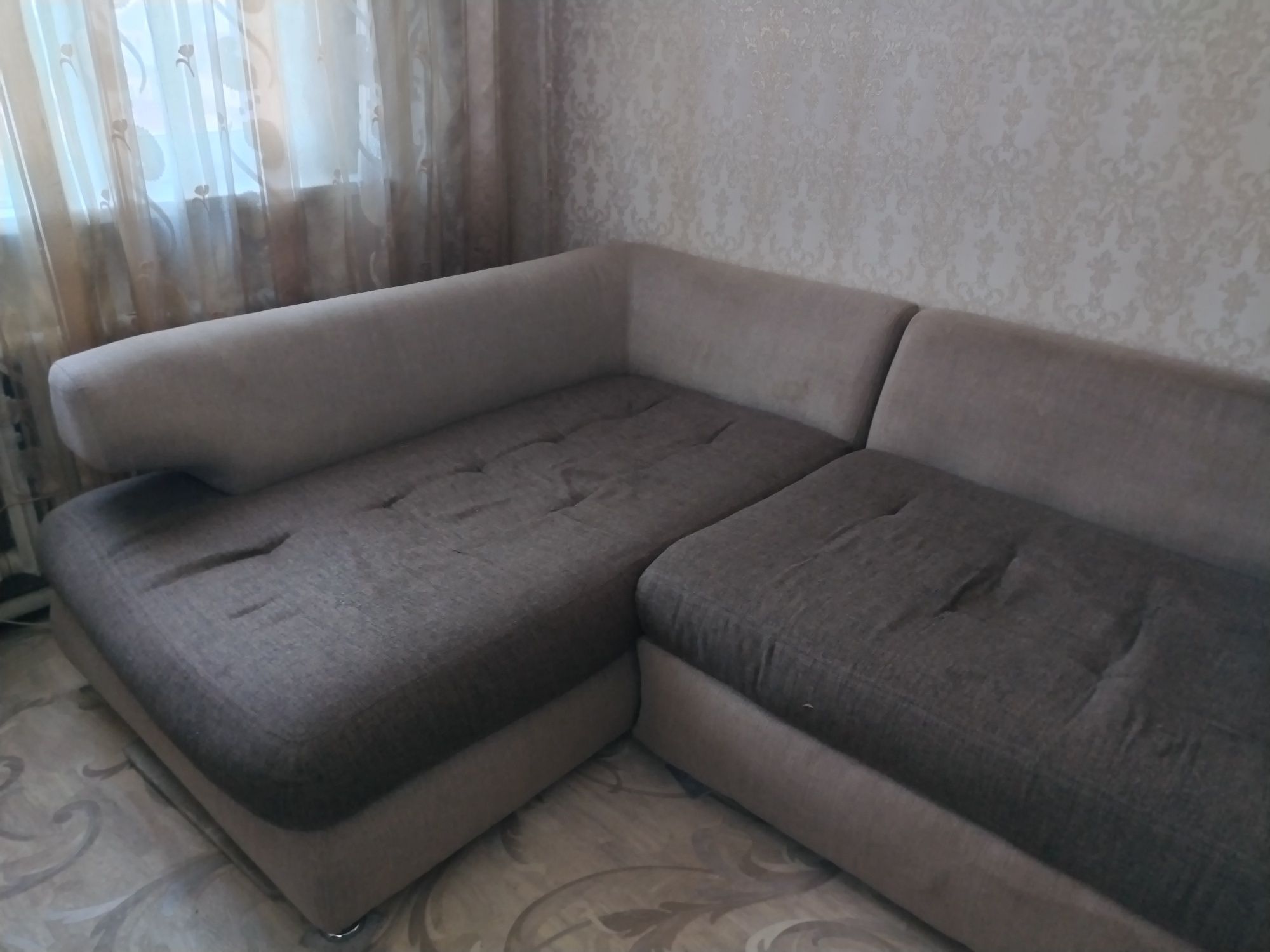 Продам диван  раздвижной