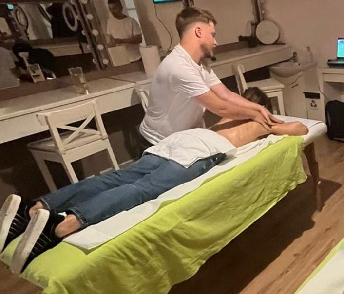 Masaj terapeutic la domiciliul clientului - MasseurTerapeut OlahAlbert