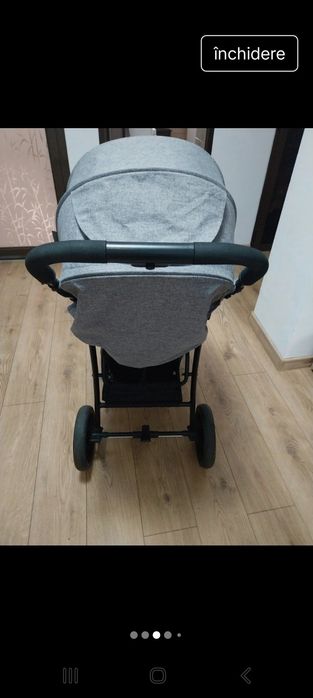 Cărucior gri aproape nou
