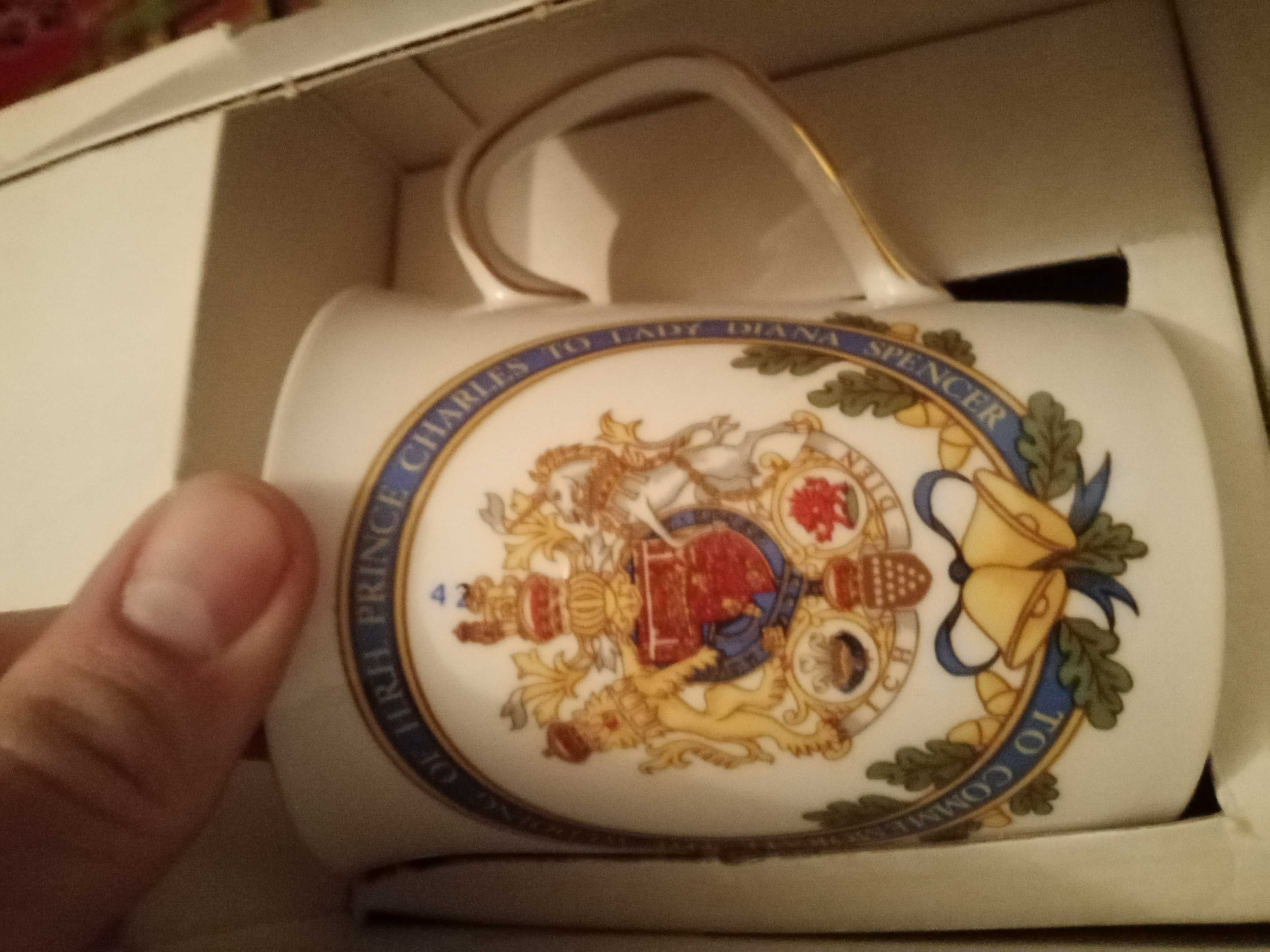 cana fine bone china cu nunta regala a lui Charles cu Diana