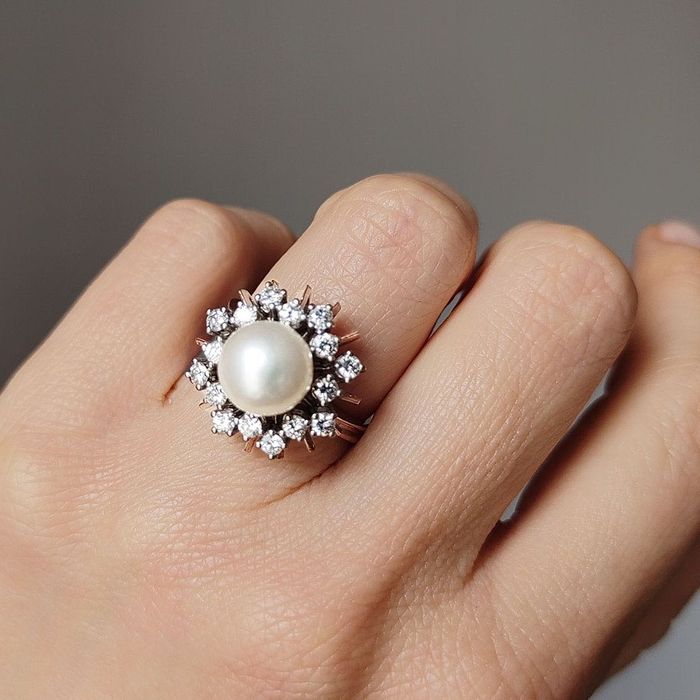 inel aur 18k, perla Akoya, diamante excelente, certif.