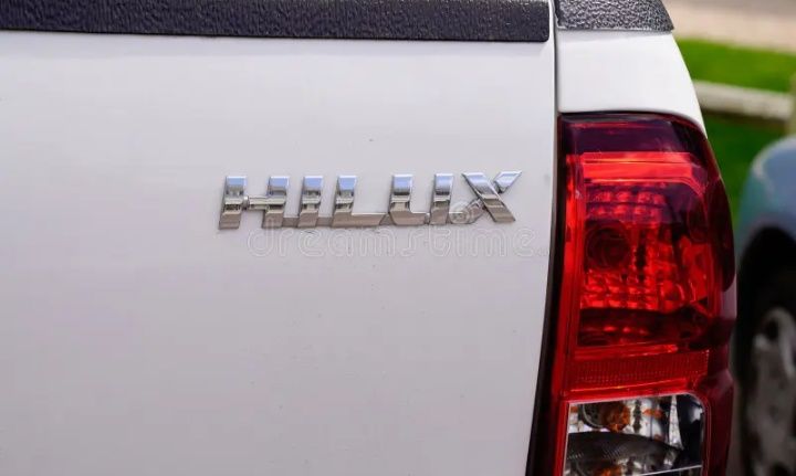 Toyota Hilux Запчасти