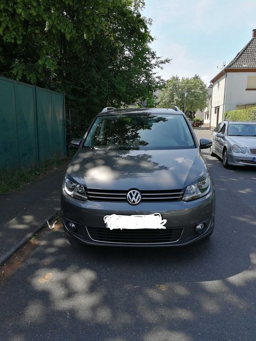 VW Touran 2.0 TDI, 2014, automată, 7 locuri – ideală pentru familie