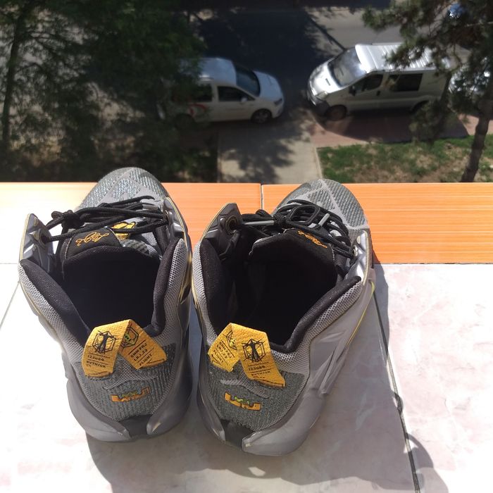 Vand adidasi baiat marimea 37