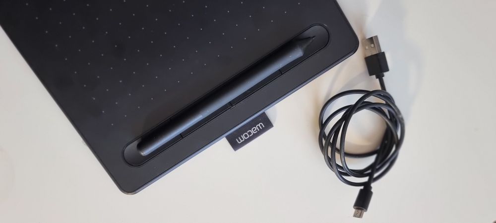 Wacom Intuos / Intuos S (CTL-4100) – tabletă grafică, pen creativ, sta