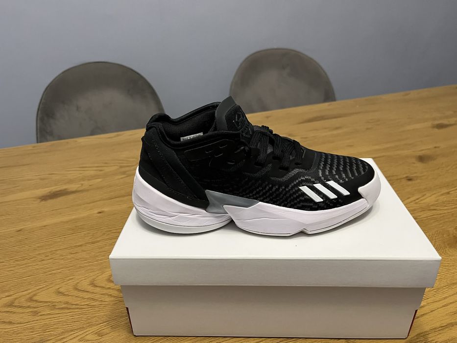 Adidas маратонки