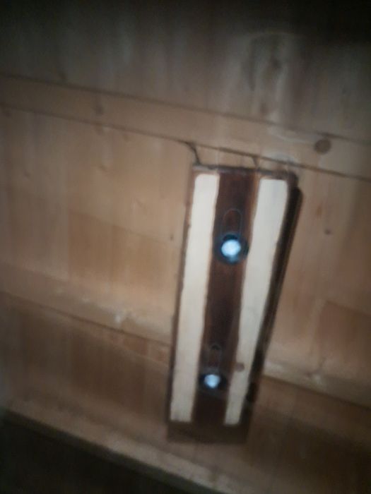 Lustra lemn de vanzare pe comanda