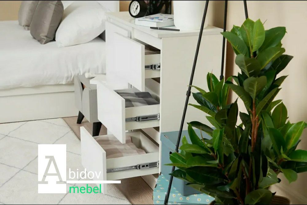 Комод честер для белья в стиле hi-tech.