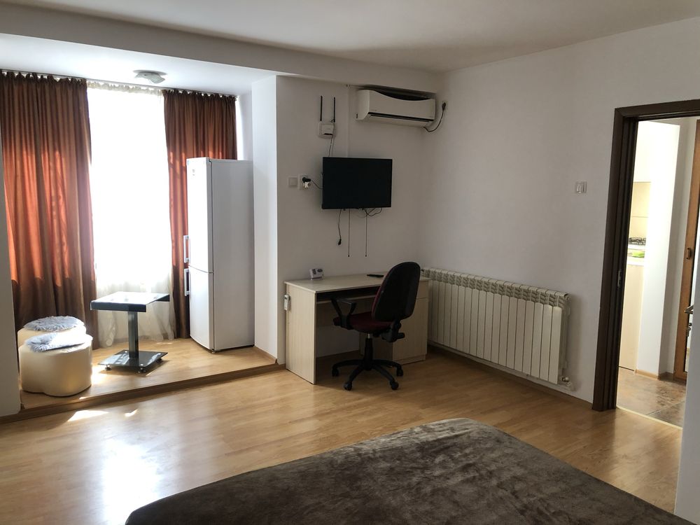 apartament 1camera decomandat ultracentral mp etaj 3/3