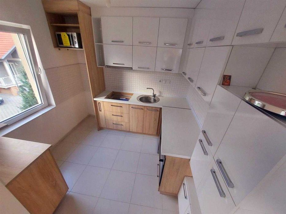 Дава се под наем Тристаен апартамент в Пловдив, Тракия - 90 кв.м за 280.5 € - Снимка #8