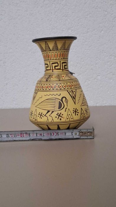 Vaza greceasca cu sigiliu de copie autentica