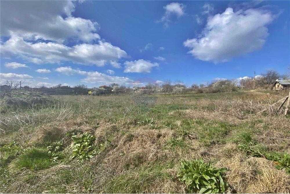Продава се Парцел в с. Илия Блъсково, Област Шумен - 2262 кв.м за 5 €/кв.м - Снимка #3
