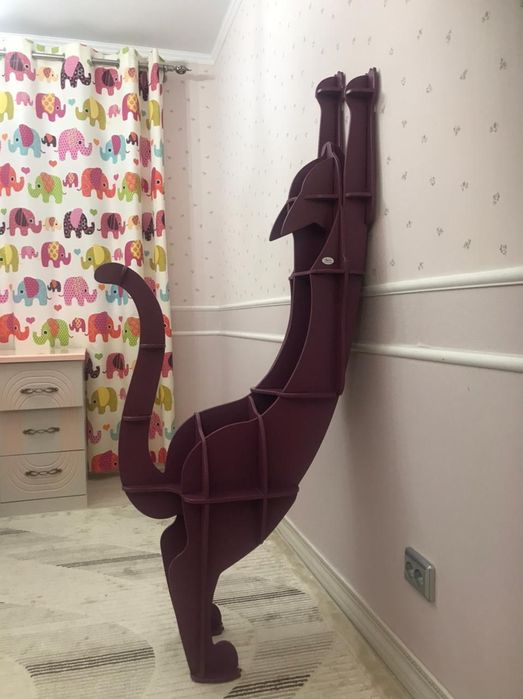 Премиальная мебель в виде животного-кошки- потягушки Martina