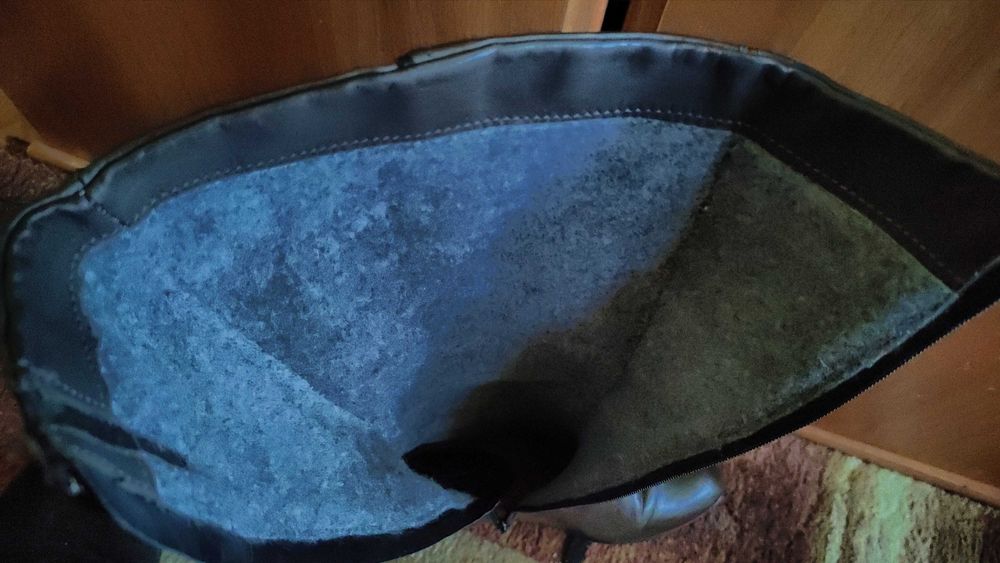 Vand cizme de dama, din piele naturala