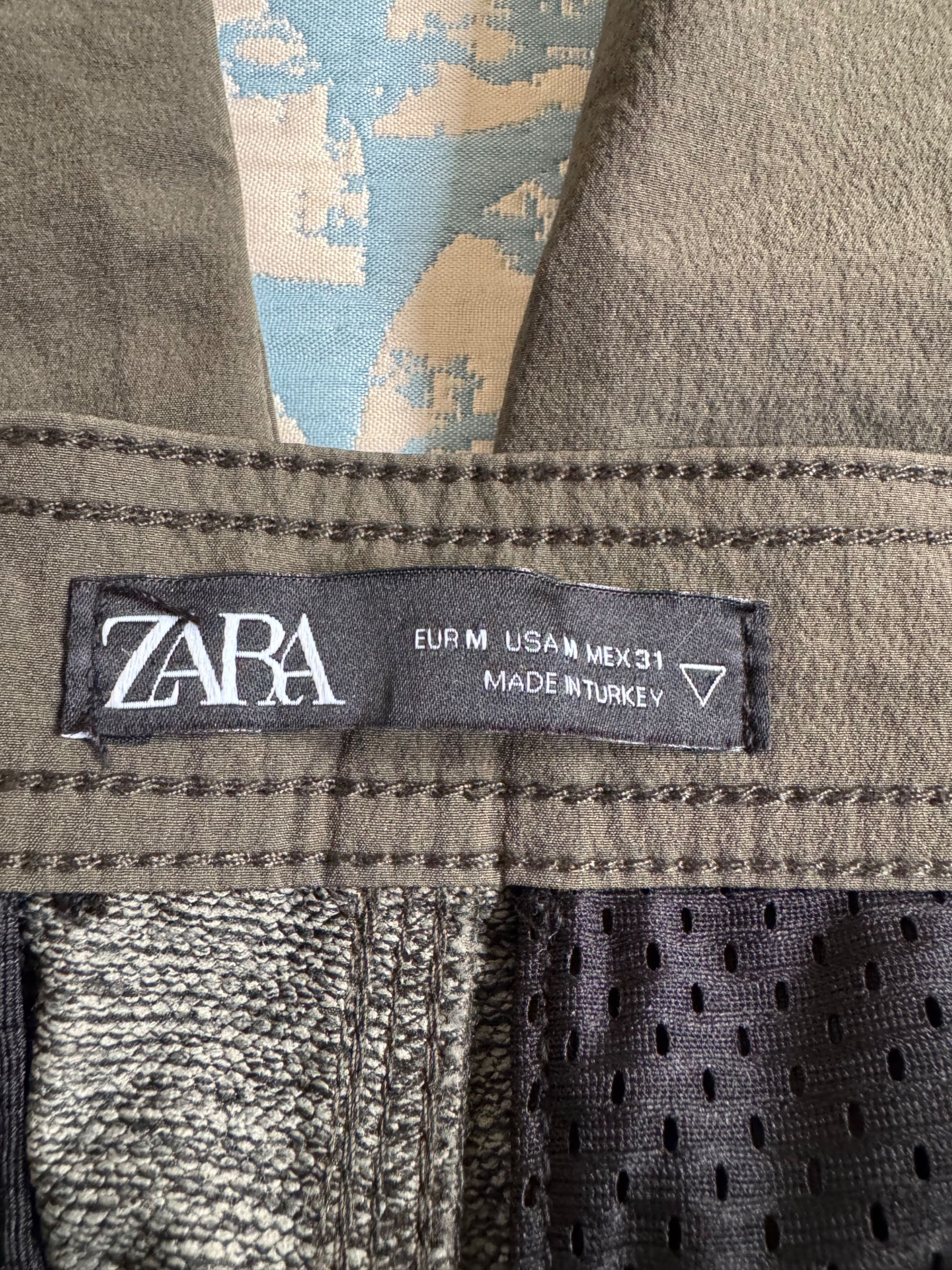 Zara карго спортен панталон за момче зелен и черен 30 лв за бройка