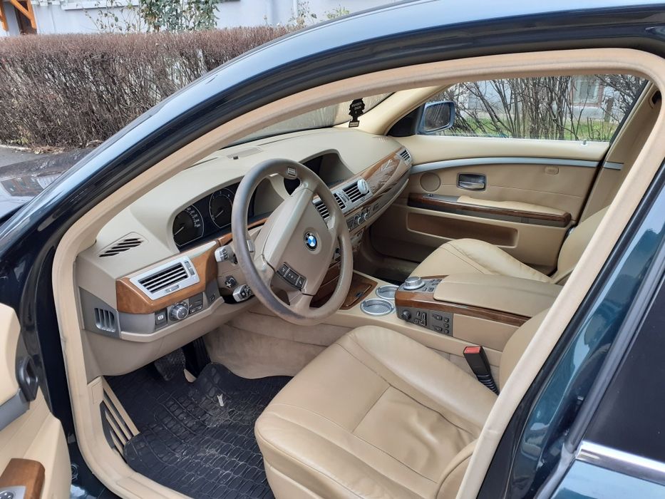 BMW E65 Pretenții