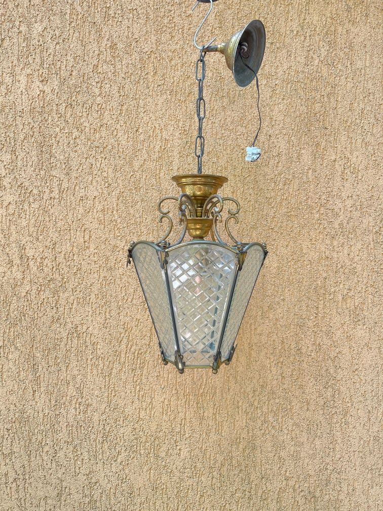 Candelabru vechi, sticlă gravata