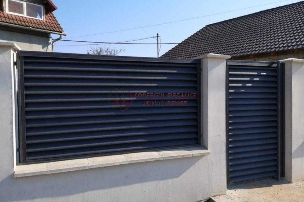 Garduri si porti stil jaluzea, sipca metalica, tabla cutata