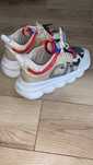 versace chain reaction
