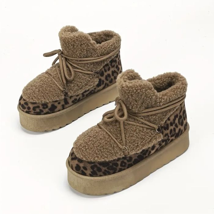 ТОП ПРОДУКТ 38-41 р-р ТОПЛИ БОТИ цвят каки с десен леопард.