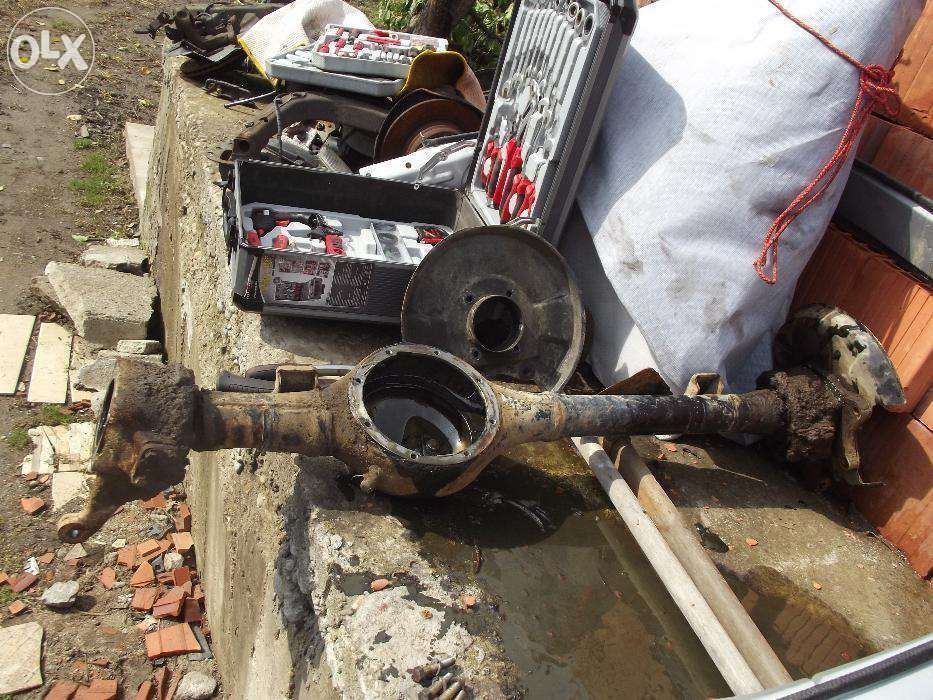 Punte fata Suzuki Samurai carcasa punte fata si spate dezemmbrez